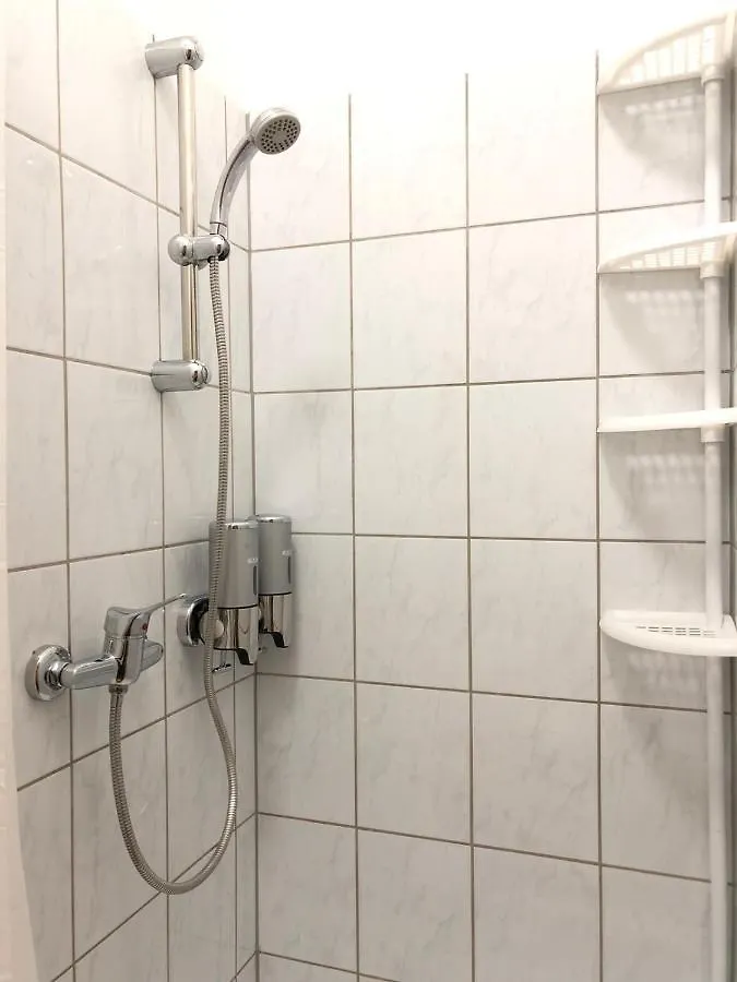 New, Bright Apartment Near The Metro! Vienna 0*,